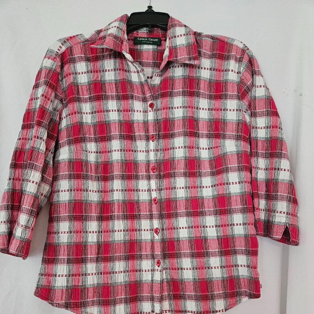 Lemon Grass Shirt Ladies Small Red White‎ Plaid 3/4 Sleeve Button Front